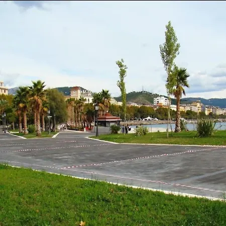 Apartment Mare E Luci *