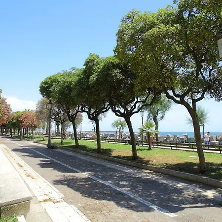 Mare E Luci Salerno