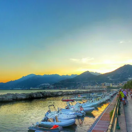 Mare E Luci Salerno